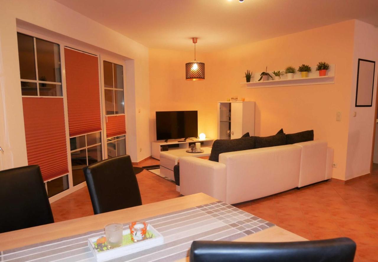 Ferienwohnung Lena Mit Terrasse Und Tiefgarage Koserow Exteriör bild