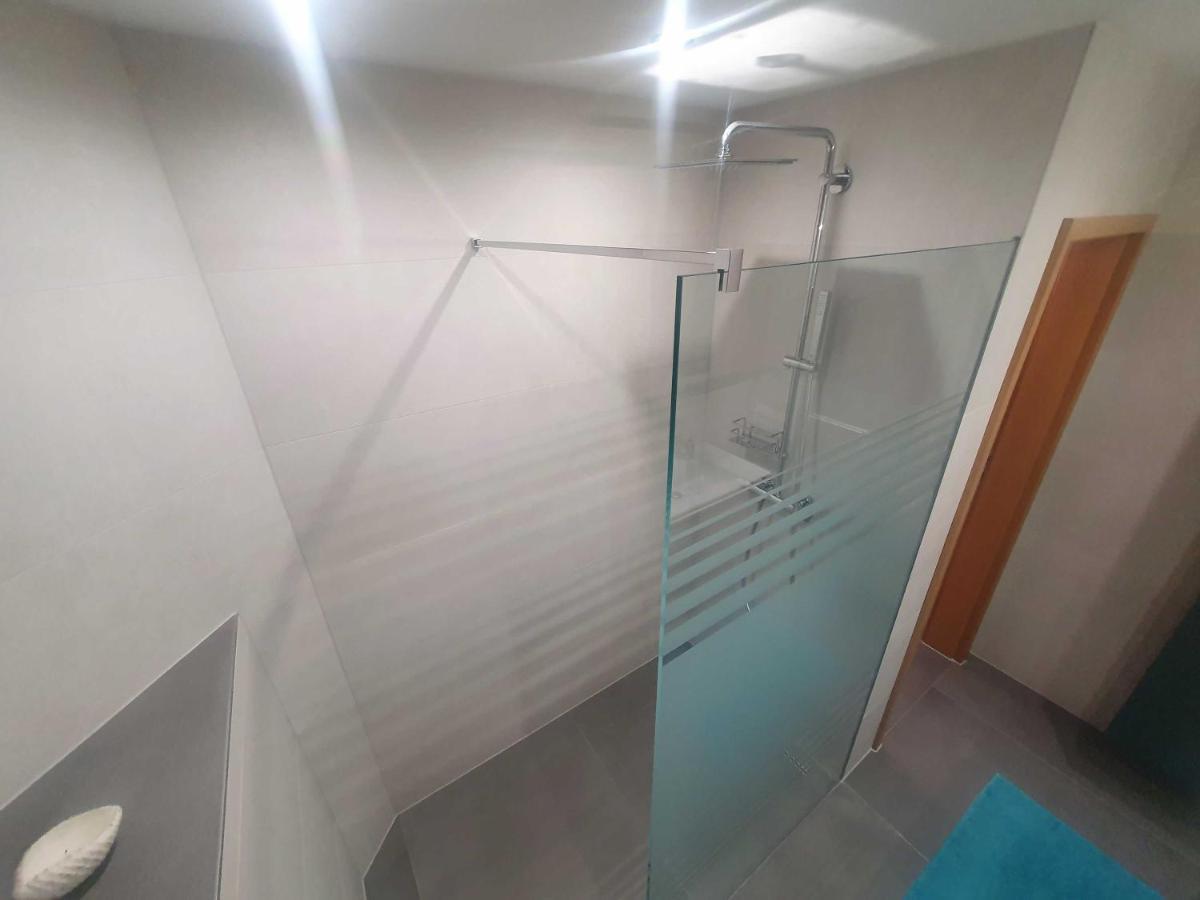 Ferienwohnung Lena Mit Terrasse Und Tiefgarage Koserow Exteriör bild